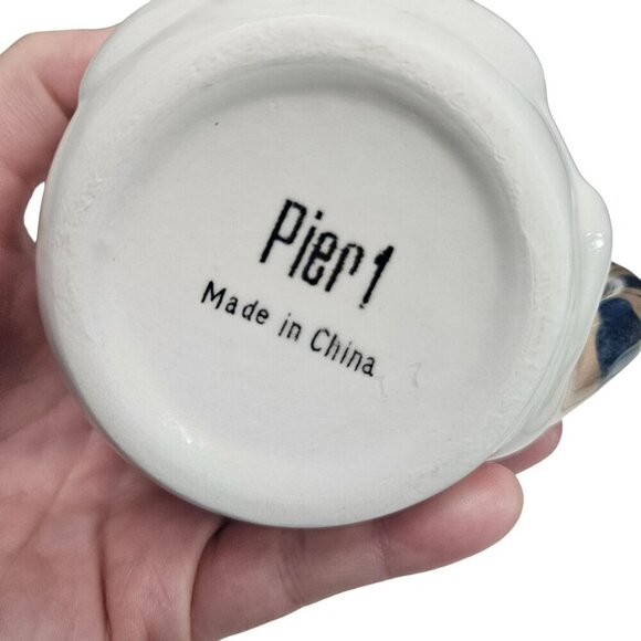 Pier 1 Handpainted  3D Cat Mug With‎ Tail Handle - Picture 10 of 10